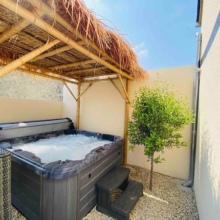L'Etincelle Villa Saint-Martin-des-Entrées Eksteriør billede